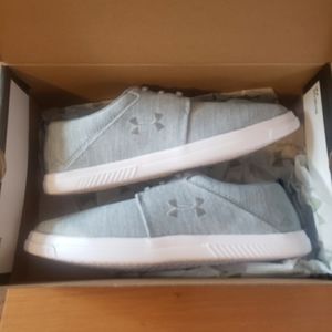 Mens under Armour shoes